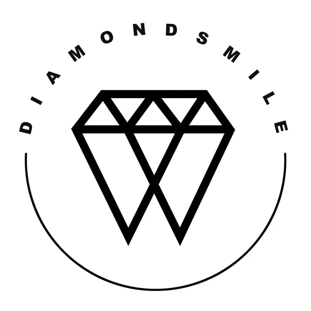 Diamond Smile logo