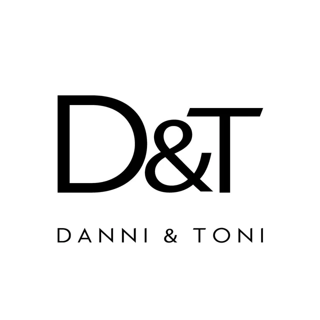 Danni And Toni logo